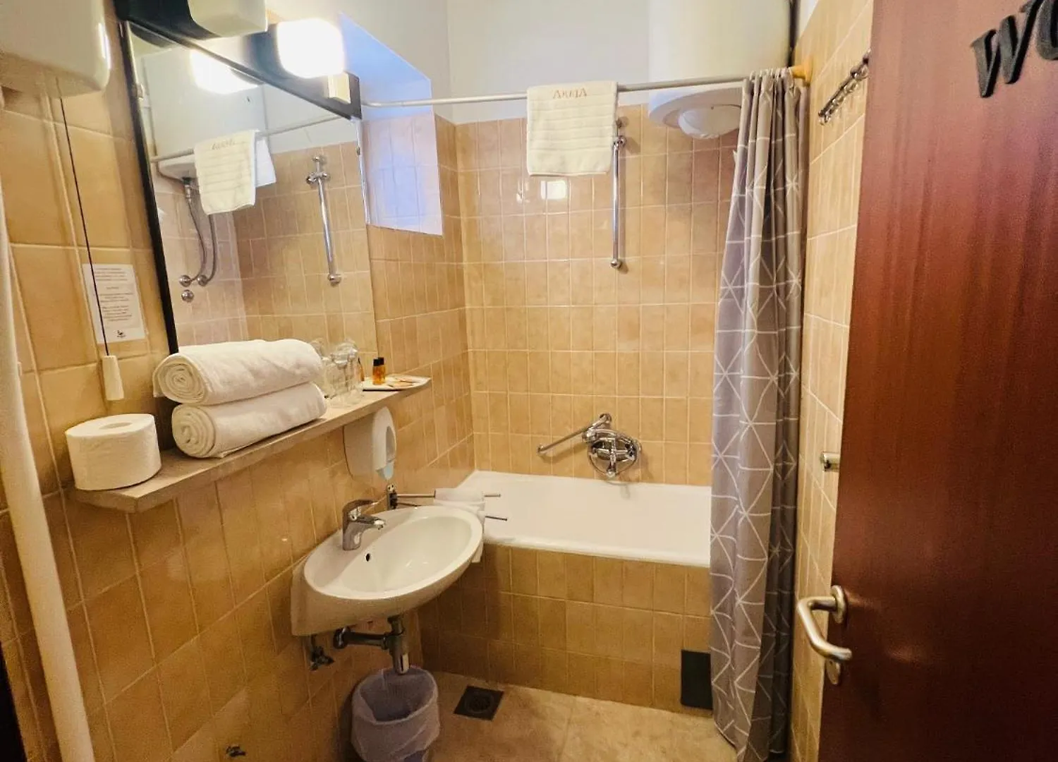 Villas Arbia - Rio By The Beach Banjol 酒店
